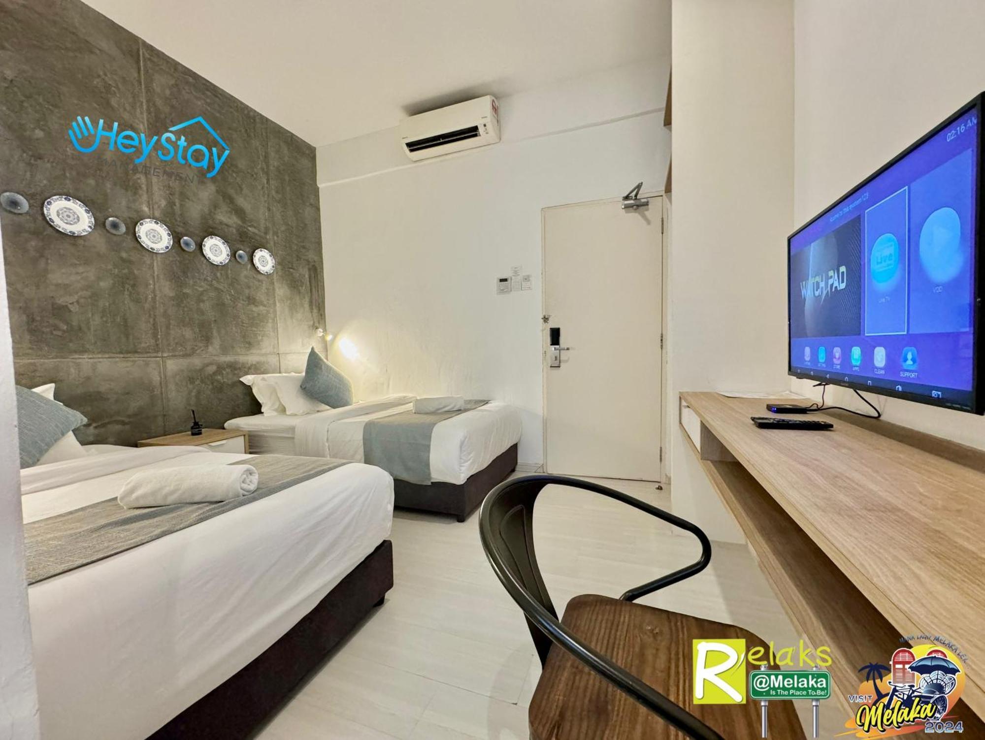 Modern Cave Guest House Walking Distance 5Mins To Jonker Malacca Extérieur photo