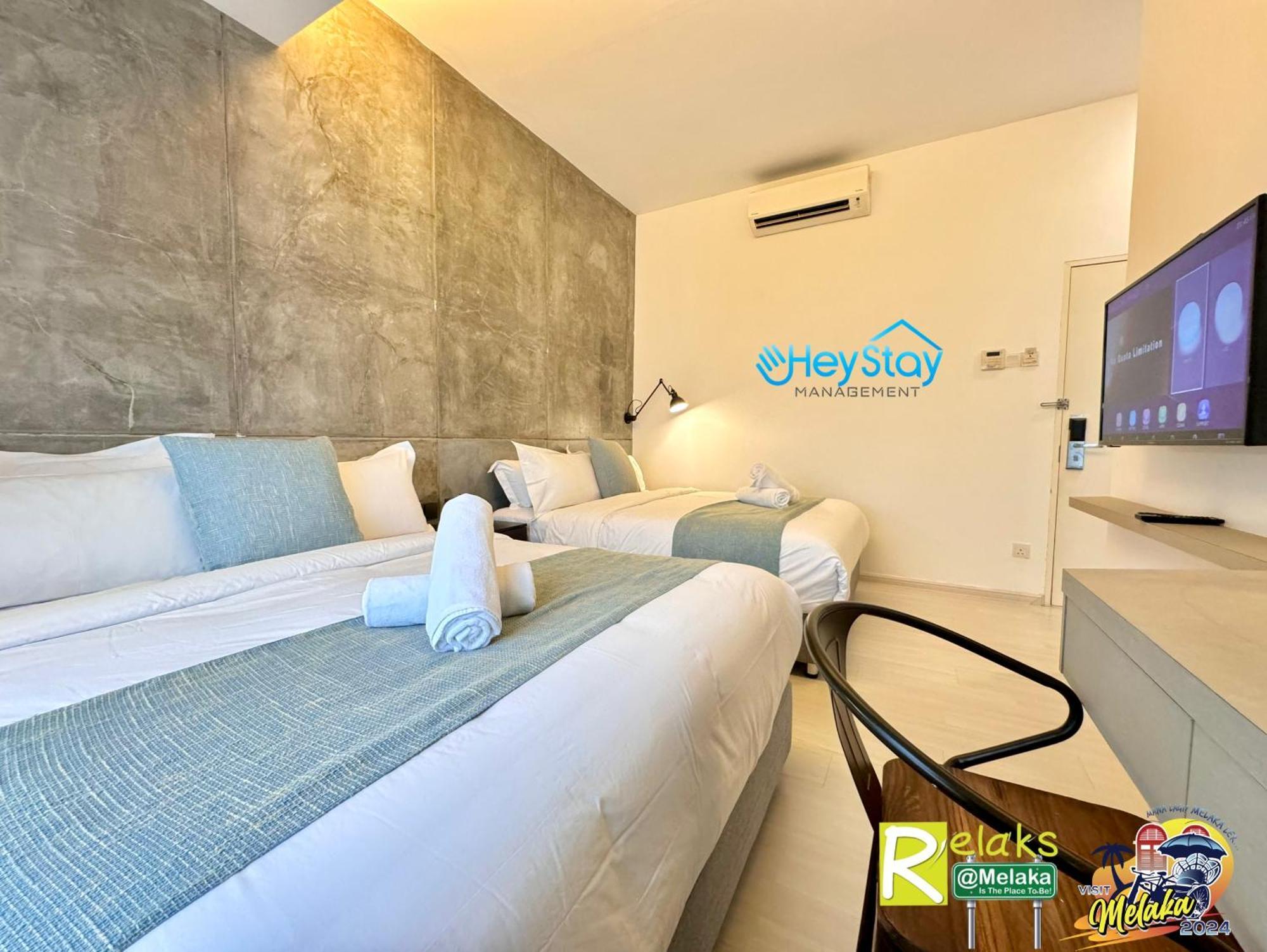 Modern Cave Guest House Walking Distance 5Mins To Jonker Malacca Extérieur photo